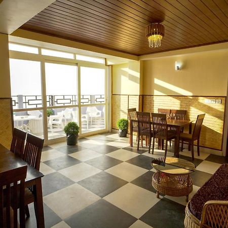 Hotel Hill Queen Near Sherpa Gumba Darjeeling Mall 5 Min Couple Friendly ภายนอก รูปภาพ