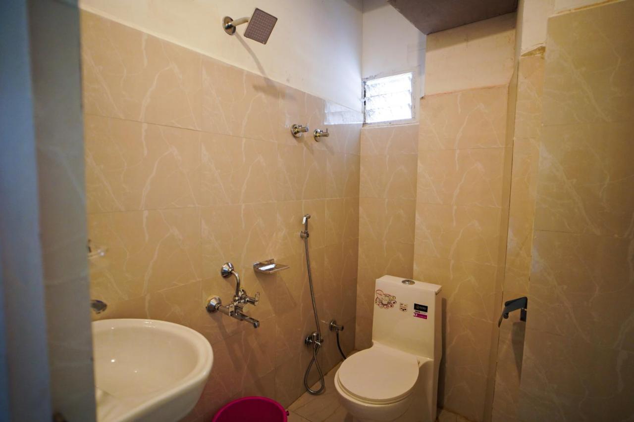 Hotel Hill Queen Near Sherpa Gumba Darjeeling Mall 5 Min Couple Friendly ภายนอก รูปภาพ